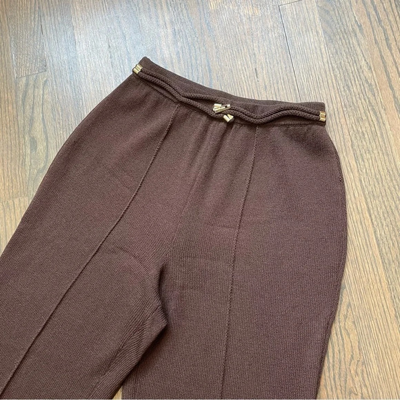 St. John Collection Santana Knit High Rise Brown Pants with gold details size 6 - Picture 7 of 12